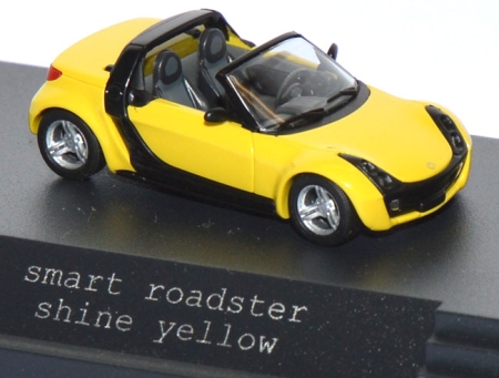 Smart Roadster Shine Yellow