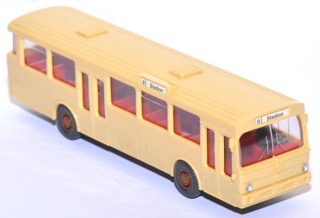 Mercedes-​Benz O 305 Stadtbus 8 Stadion hellbeige