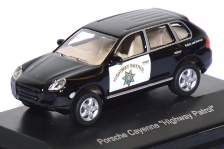 Porsche Cayenne Turbo Highway Patrol schwarz