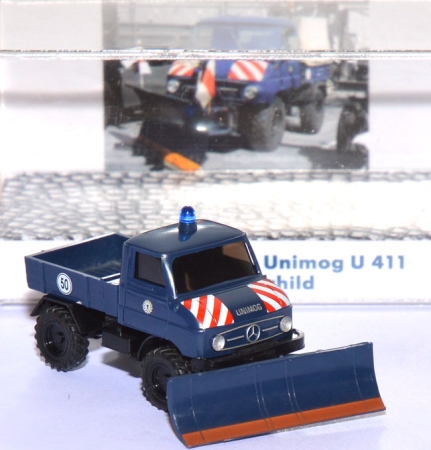 Mercedes-Benz Unimog U 411 mit Räumschild Polizei saphirblau