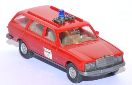 Mercedes-​Benz 250 T Feuerwehr rot