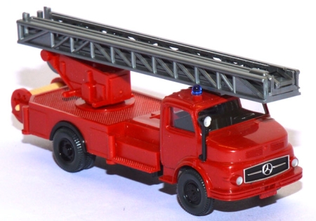 Mercedes-​Benz LAF 1113 DL Drehleiter Feuerwehr rot