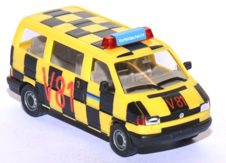 VW T4 Bus Caravelle Vorfeldaufsicht V81 Frankfurt gelb