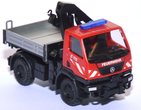 Mercedes-Benz Unimog U 20 Feuerwehr mit Ladekran rot