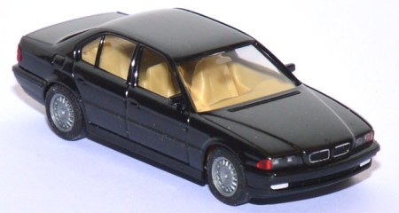 BMW 740i (E38) schwarz