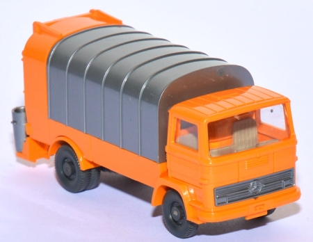 Mercedes-​​Benz LP 1317 Müllwagen KUKA hellorangegelb