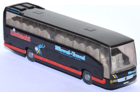 Mercedes-​Benz O 404-15 RHD Reisebus Eintracht Frankfurt