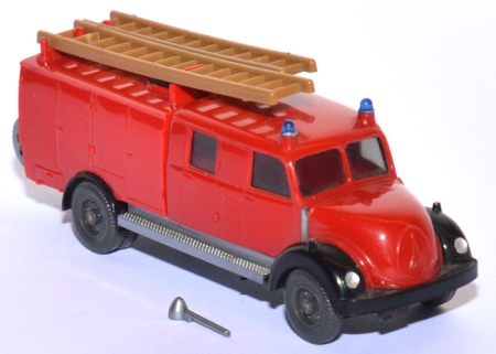 Magirus Sirius Löschwagen Feuerwehr rot