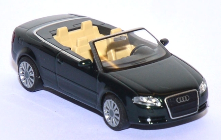 Audi A4 Cabriolet offen phantomschwarz