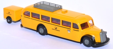 Mercedes-​Benz Bus O 5000 Postbus mit Anhänger