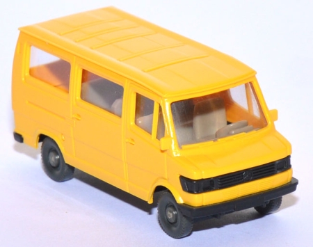 Mercedes-​​​​Benz 207 D Bus gelb