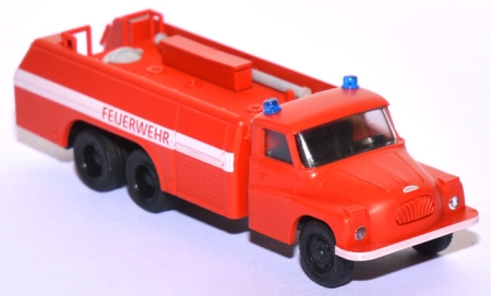 Tatra 138 6x6 TFL 32 Tanklöschfahrzeug Feuerwehr rot