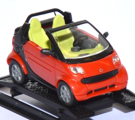 Smart Cabrio rot 48970