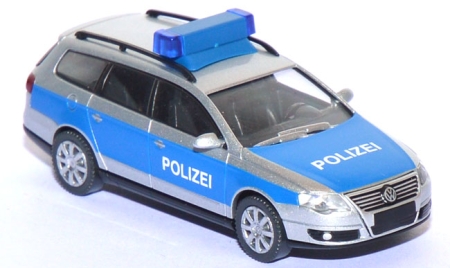 VW Passat Variant Polizei verkehrsblau