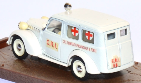 Fiat 1100 E HP 35 C.R.I. Ambulanza / Krankenwagen weiß