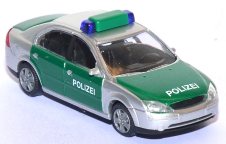 Ford Mondeo Ghia Polizei grün