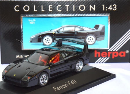 Ferrari F40 1:43 schwarz