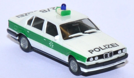 BMW 325i Polizei Bayern grün