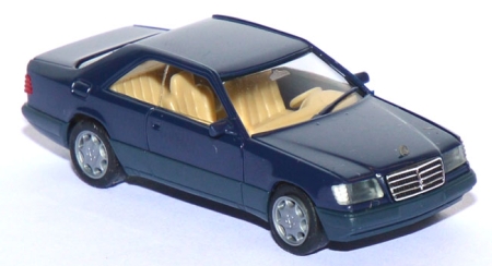 Mercedes-​Benz E 320 Coupé stahlblau