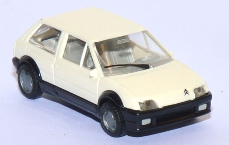 Citroen AX Limousine weiß