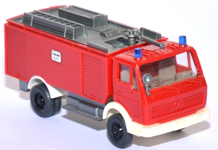 Mercedes-​Benz NG 1719 TLF 24/50 Tanklöschfahrzeug Feuerwehr