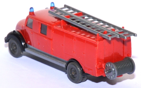 Magirus Sirius Löschwagen Feuerwehr rot