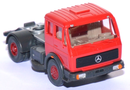 Mercedes-​​​​Benz NG 1626 S Solozugmaschine rot