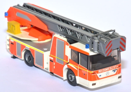 Mercedes-Benz Econic Metz Drehleiter DL 32 Feuerwehr Düsseldorf