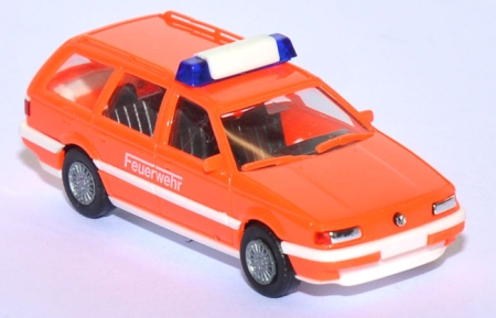 VW Passat Variant GL Feuerwehr leuchtrot