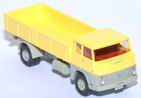 Henschel HS 14/16 Pritschen-​​LKW hellgelb