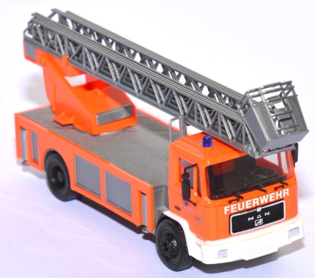 MAN M 90 DL 23/12 Feuerwehr Wendelstein
