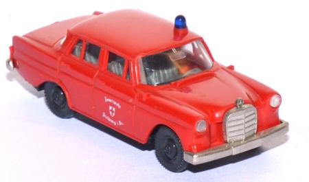 Mercedes-​Benz 190C (W110) Freiwillige Feuerwehr Freiburg