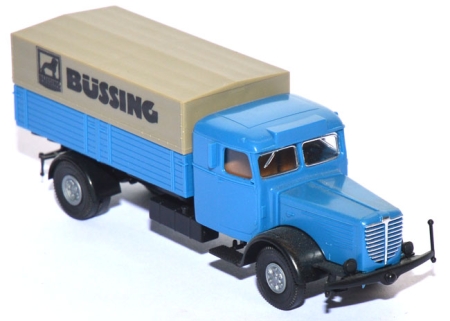 Büssing 8000 Pritschen-LKW blau