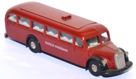 Mercedes-​​​Benz O 5000 Bahnbus DB rubinrot