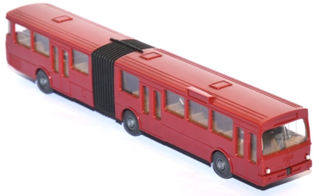 Mercedes-​​Benz O 305 Schubgelenkbus rot