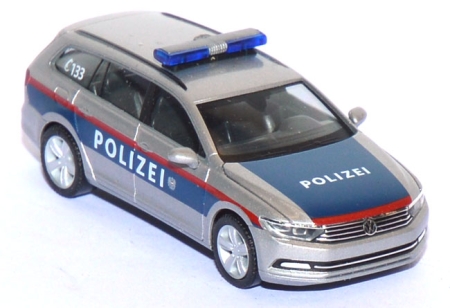 VW Passat Variant Polizei Österreich blau