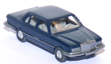 Mercedes-​​​​​Benz 450 SE stahlblau