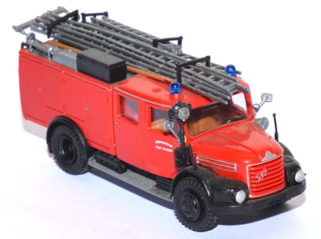 Steyr 586 TLF 1500 Feuerwehr Salzburg Österreich