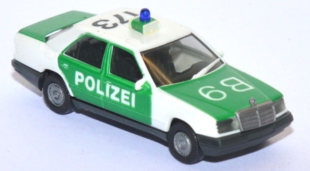 Mercedes-​​Benz 300 E Polizei grün