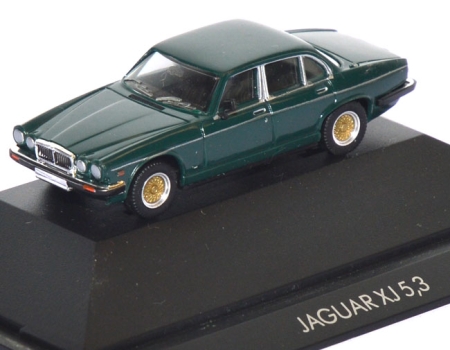 Jaguar XJ 12 5,3 Serie III racinggreen