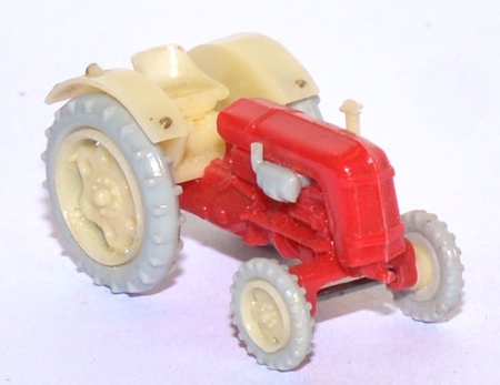 Traktor Famulus RS 32
