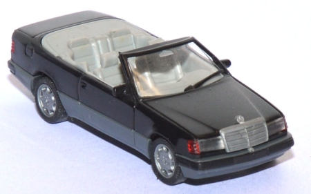 Mercedes-Benz 300 CE Cabriolet schwarz