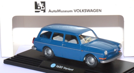 VW 1600 Variant enzianblau