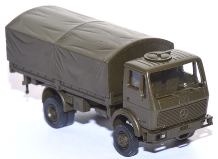 Mercedes-​Benz 1017 A 4x4 Pritschen-​LKW BW Militär