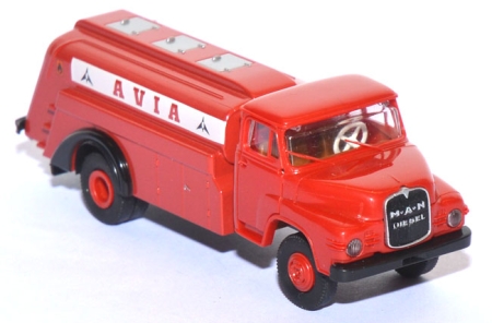 MAN 635 Tankwagen AVIA