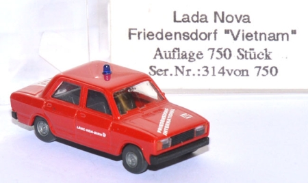 Lada Nova 2105 Friedensdorf Vietnam Feuerwehr rot