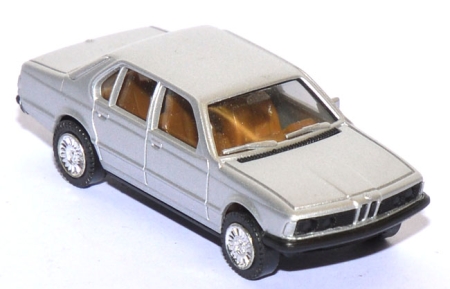 BMW 745i (E23) silbermetallic