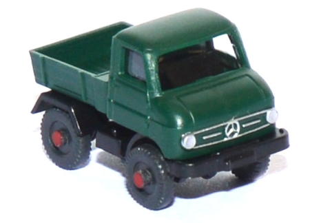 Mercedes-​Benz Unimog U 411 moosgrün 1:160
