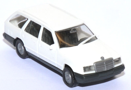 Mercedes-​​​​​​​Benz 300 TE weiß