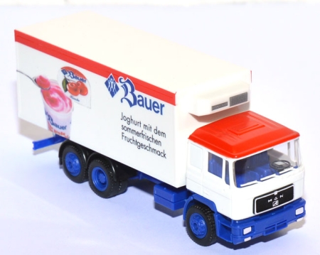 MAN F90 Kühlkoffer-LKW Bauer Joghurt